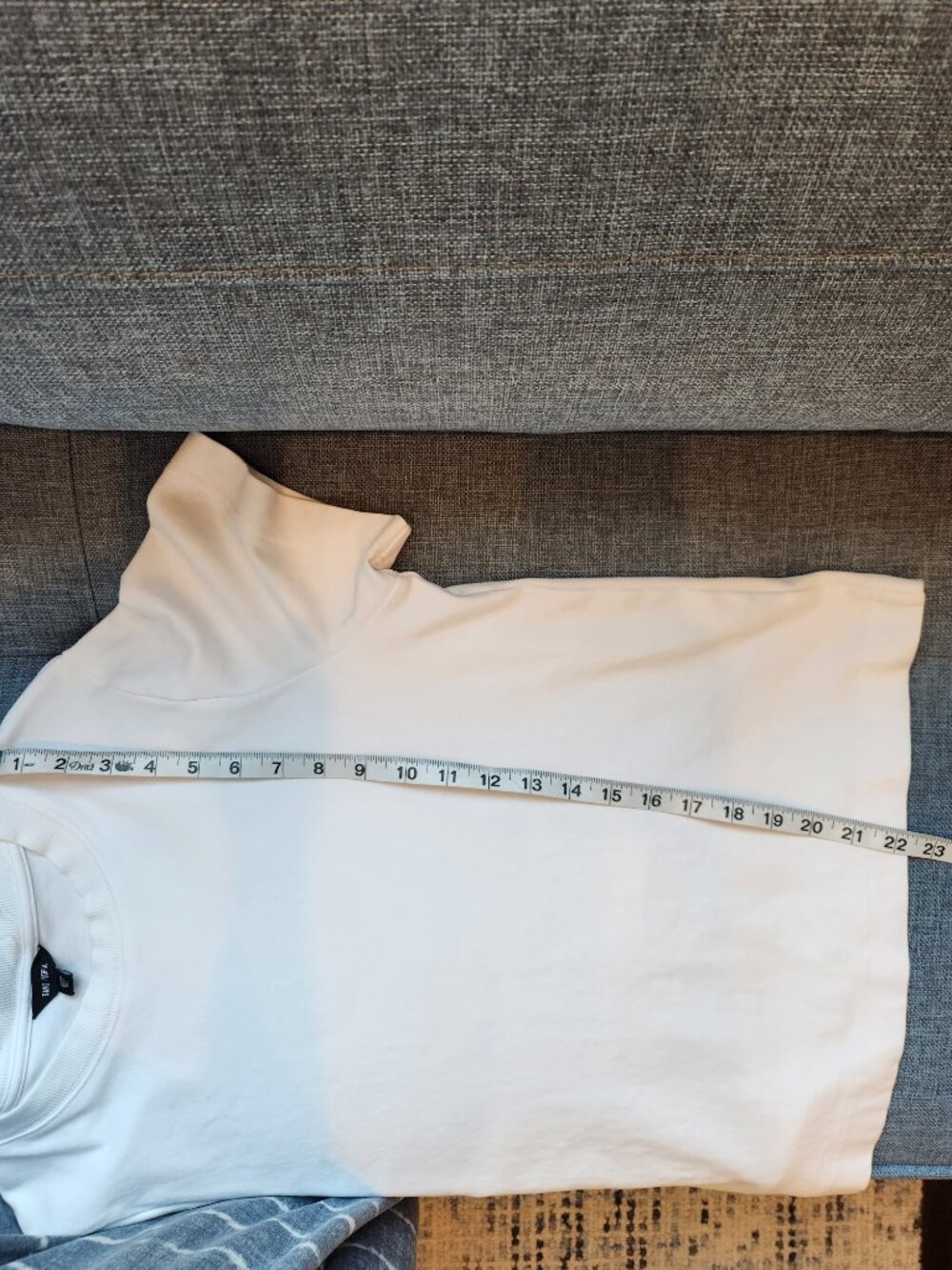 Saint + Sophia Chelsea Crew Neck Tee - Size 10 - Picture 9 of 9